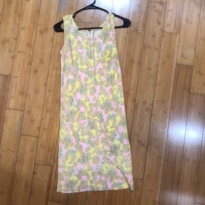 Vintage 70s pink and yellow paisley dress